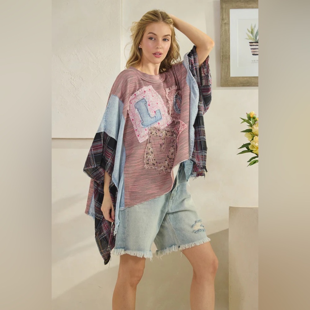 OLI & HALI Women’s LOVE PATCHWORK DETAIL MIXED FABRIC Poncho Top in pink/blue - Picture 5 of 7
